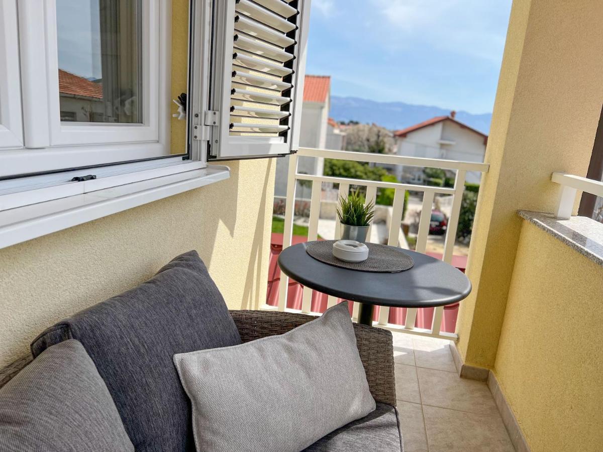 Apartment Baska Mit Poolarea - Krk, Kroatien Dış mekan fotoğraf