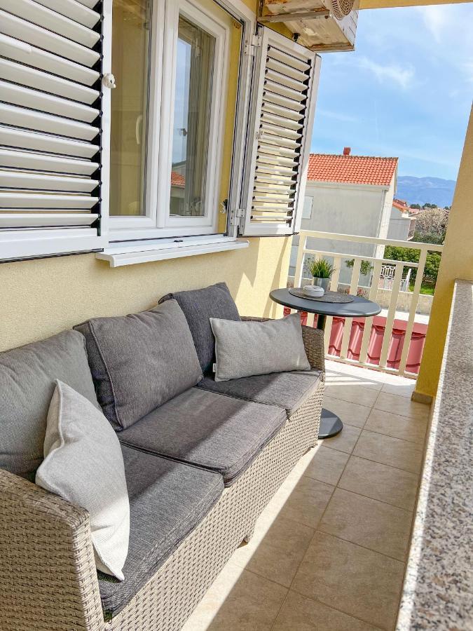 Apartment Baska Mit Poolarea - Krk, Kroatien Dış mekan fotoğraf